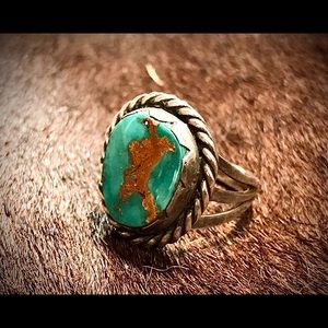 Vintage Native American Turquoise ring